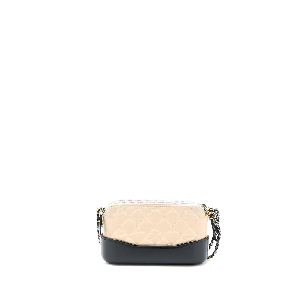 chanel-gabrielle-double-zip-wallet-on-chain-aged-calfskin-black-beige-multicoloured-hardware