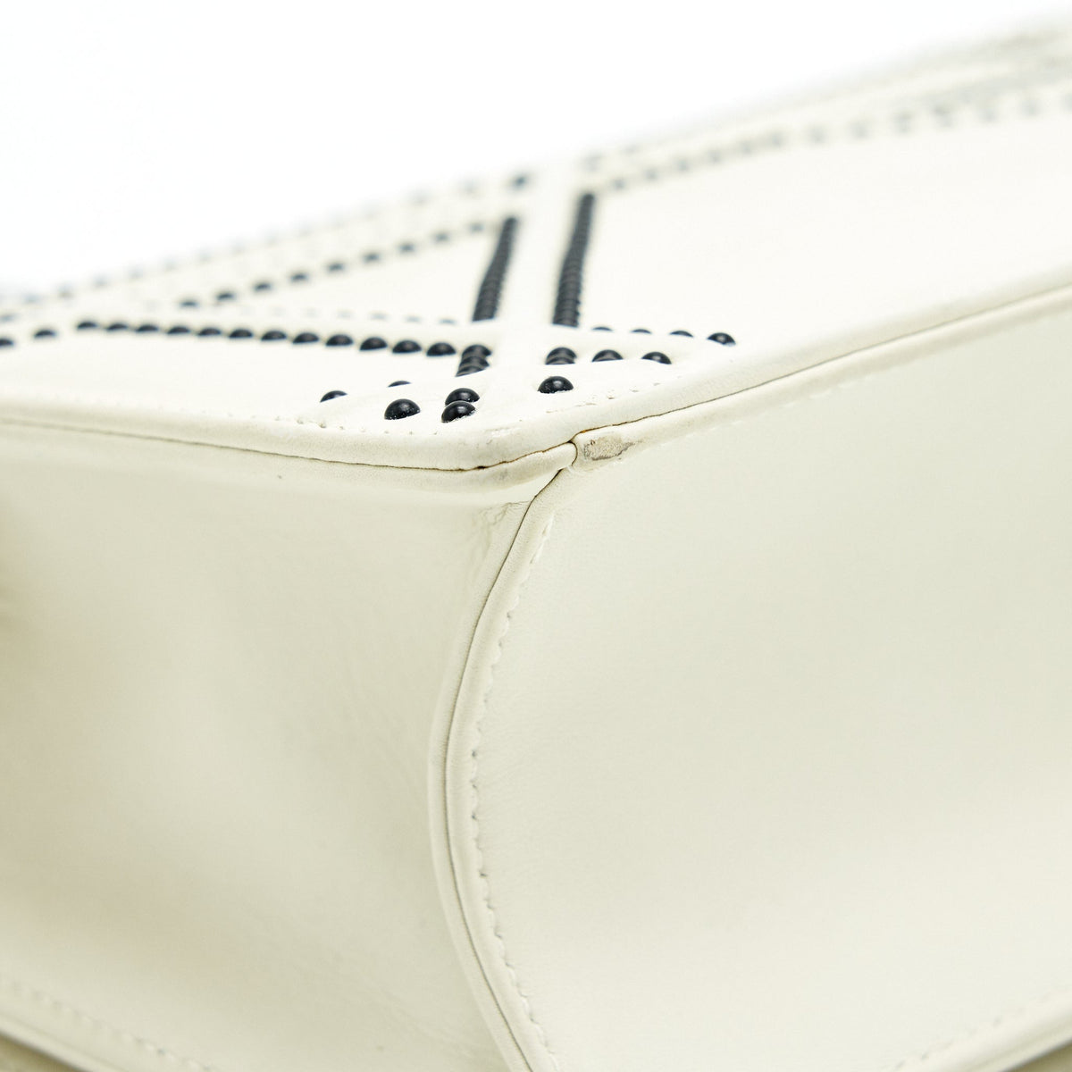 dior-small-diorama-studded-white
