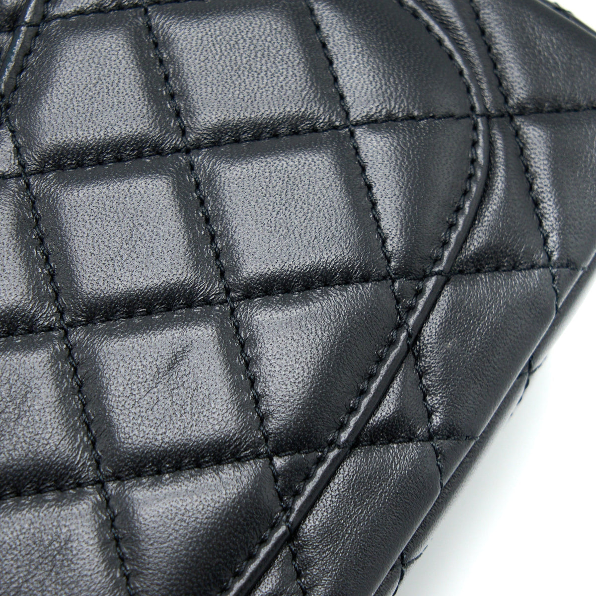 chanel-pearl-crush-mini-square-lambskin-black-brushed-ghw-microchip-1