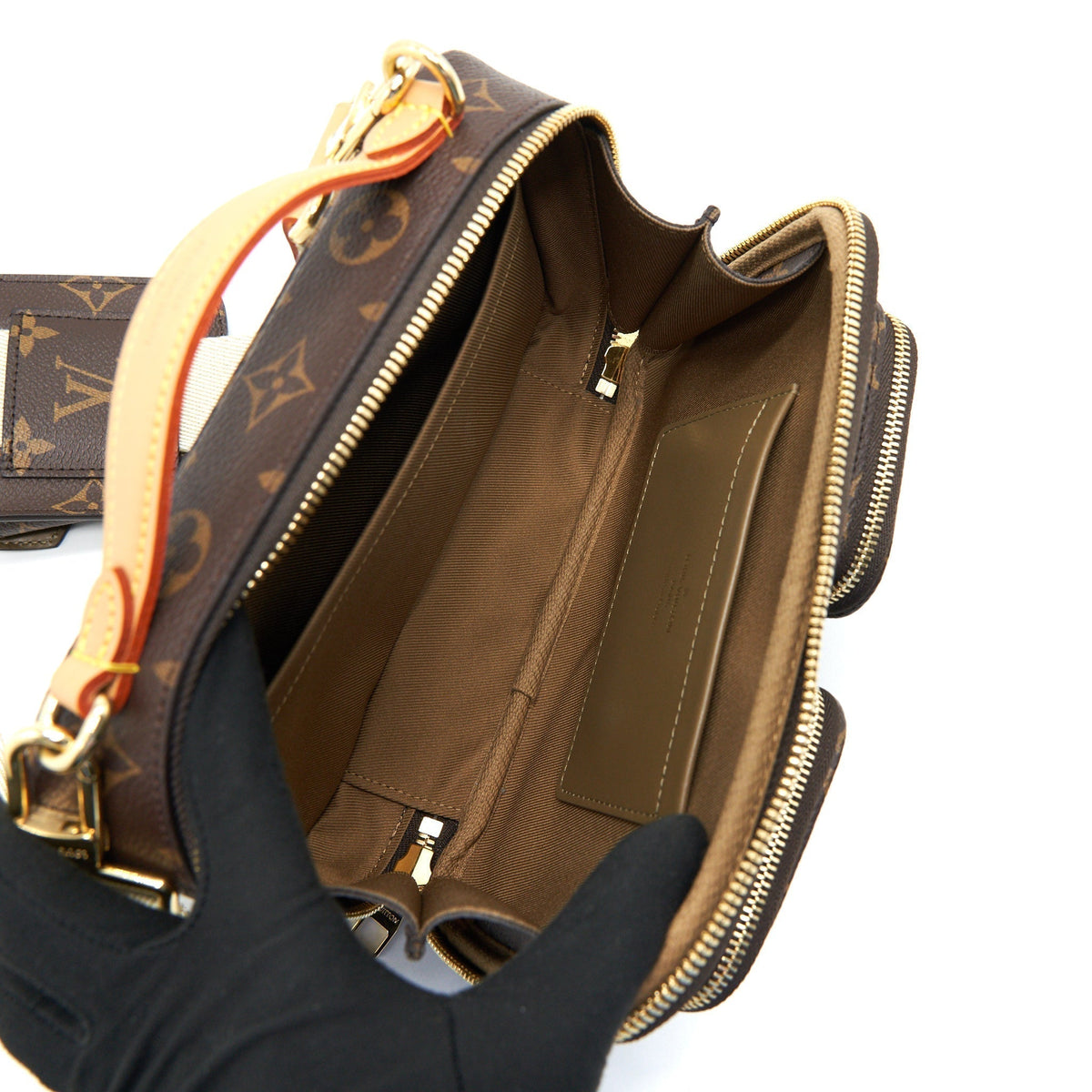louis-vuitton-utility-crossbody-bag-monogram-canvas
