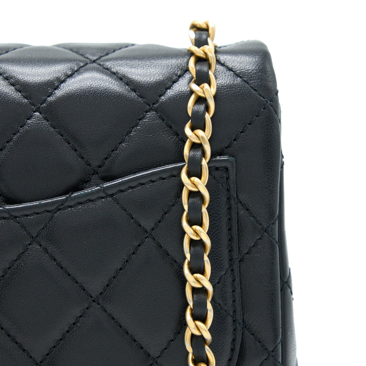 chanel-pearl-crush-mini-square-lambskin-black-brushed-ghw-microchip-1