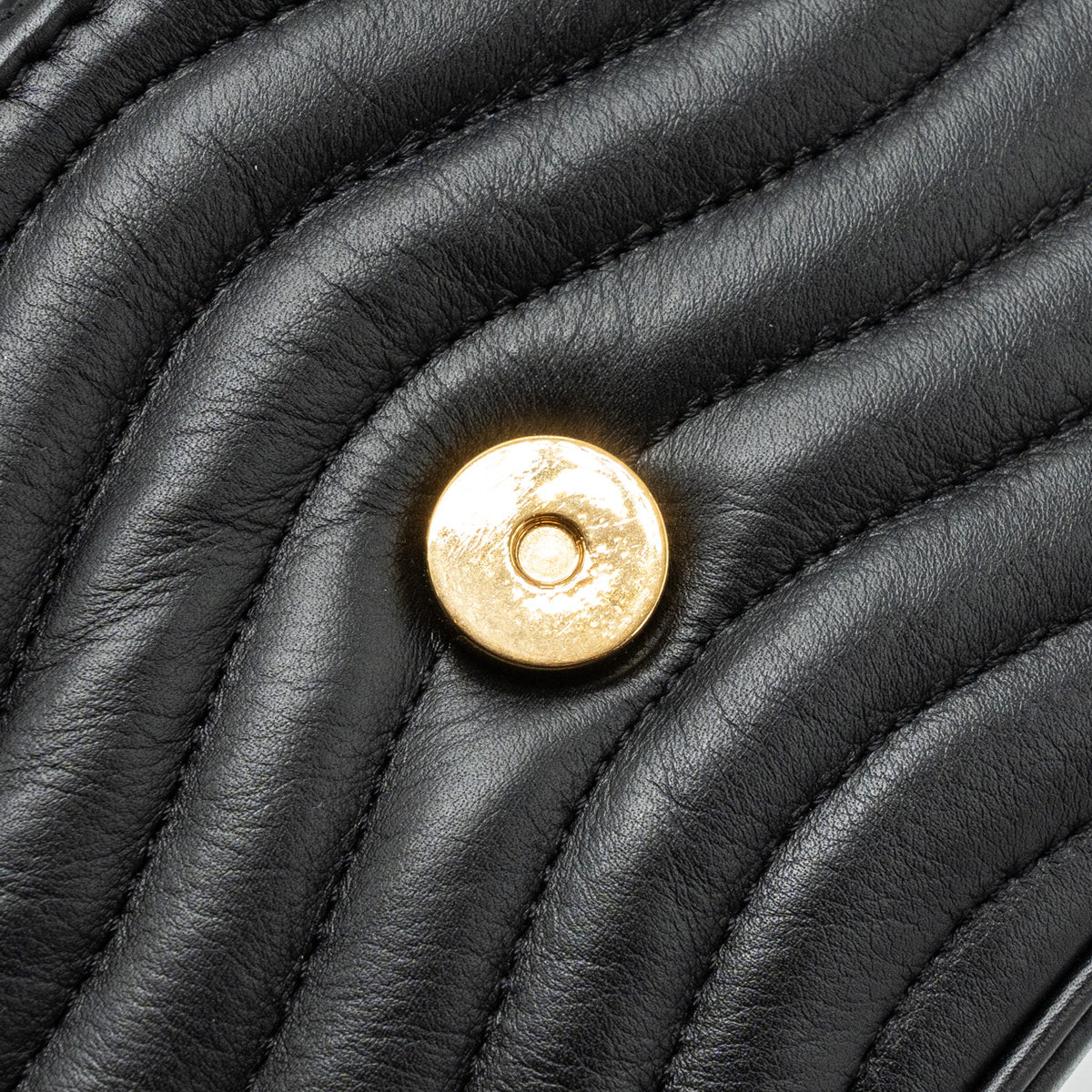 louis-vuitton-new-wave-multi-pochette-calfskin-black-ghw-1