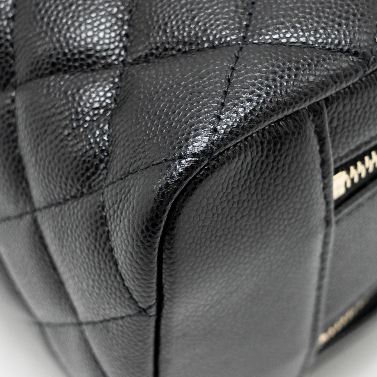 chanel-double-zip-pouch-cosmetic-case-caviar-black-ghw-microchip