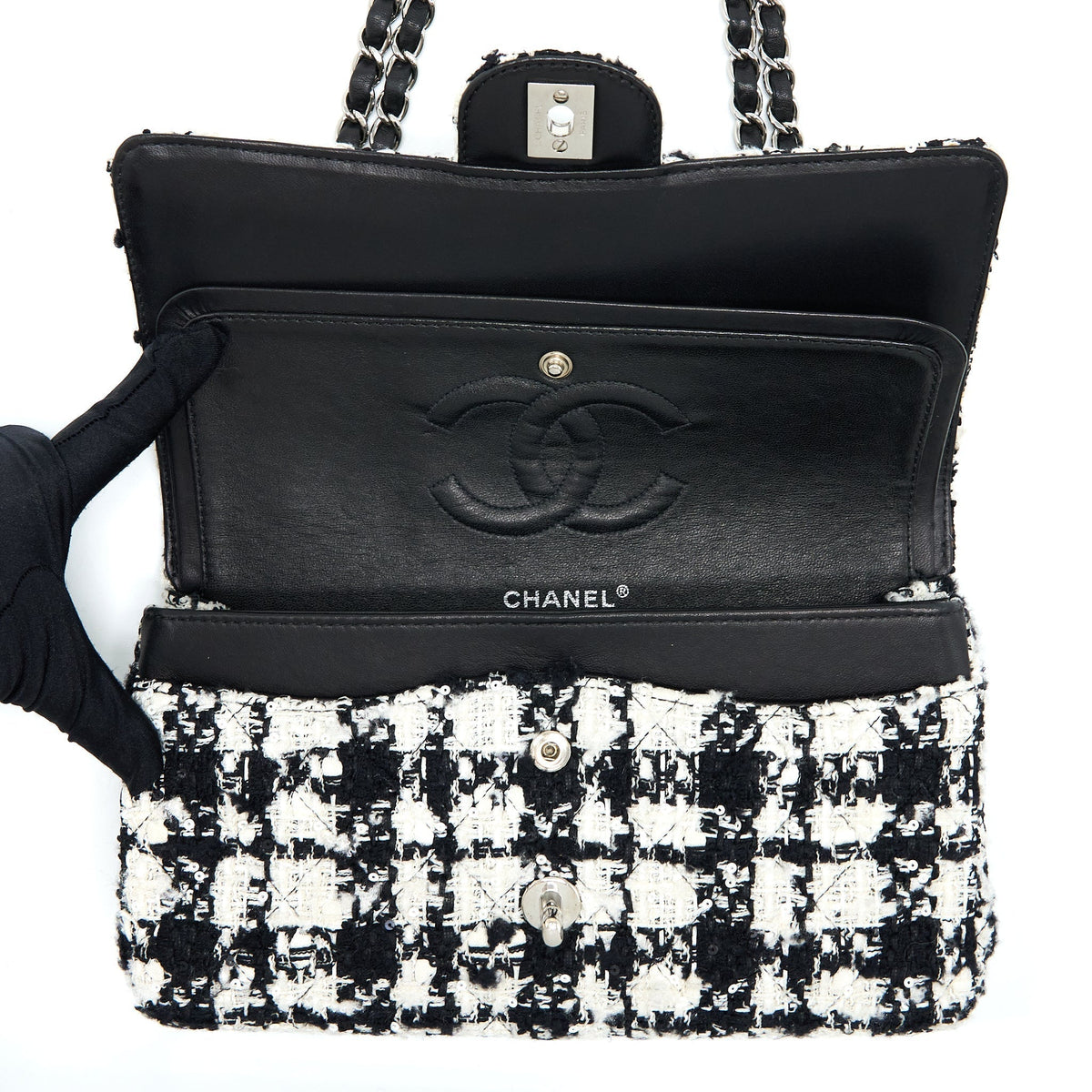 chanel-graffiti-bag-fabric-multicolour-ruthenium-shw