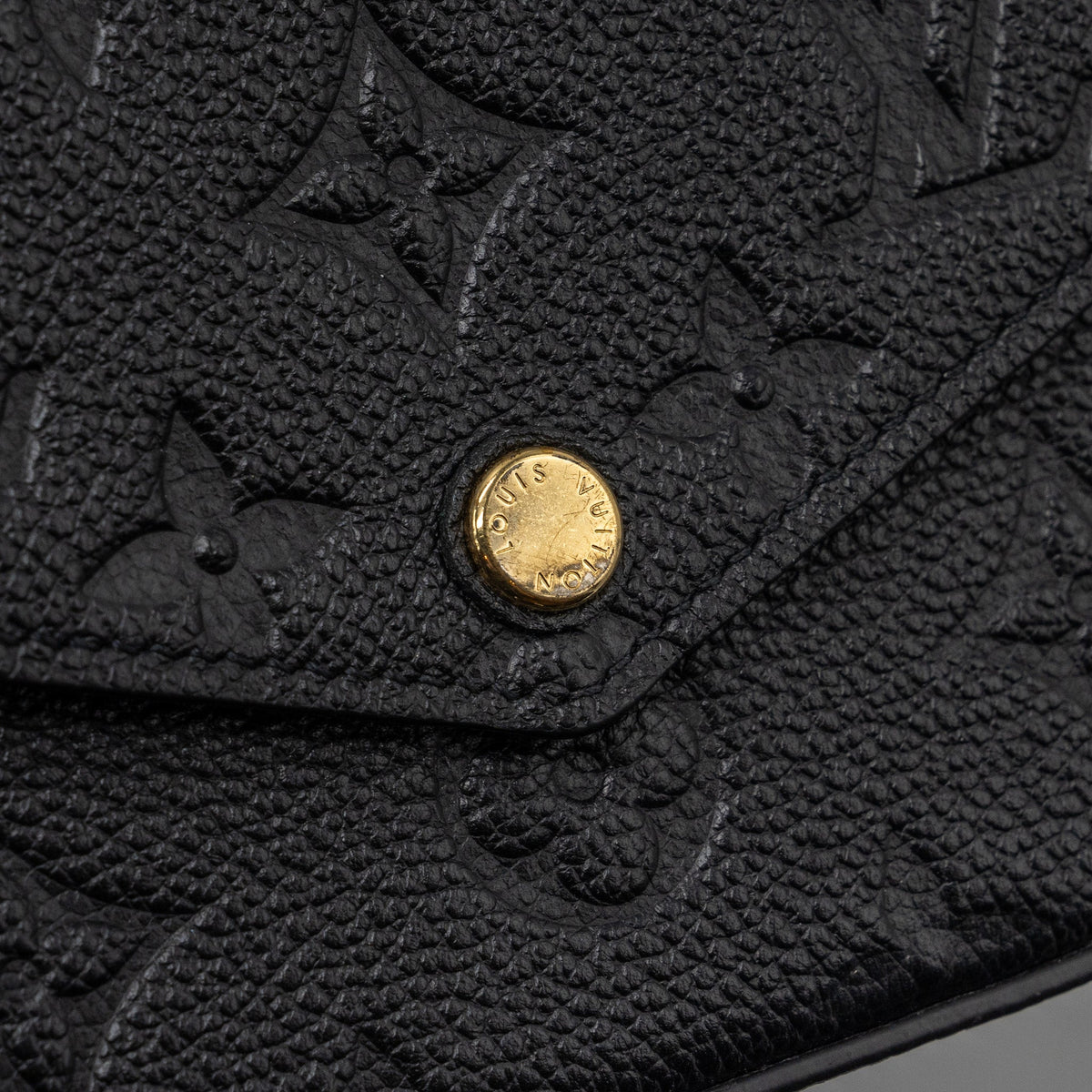 louis-vuitton-felicie-pochette-monogram-empreinte-black-ghwnew-version