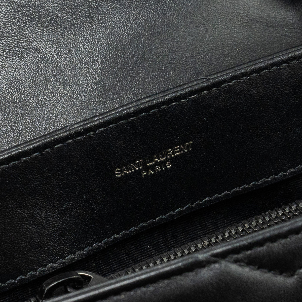 saint-laurent-ysl-small-loulou-bag-calfskin-so-black-1