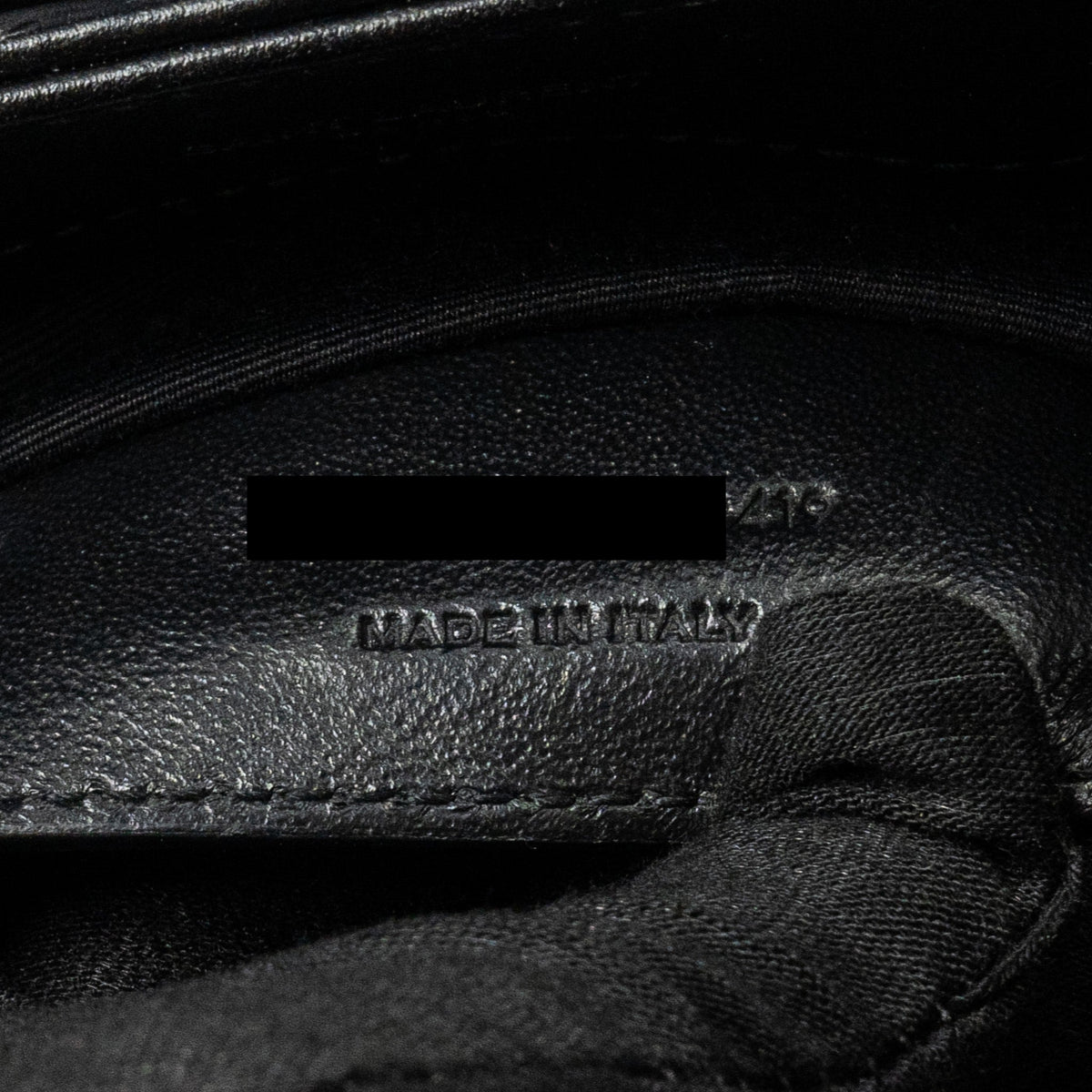 saint-laurent-ysl-small-loulou-bag-calfskin-so-black-1