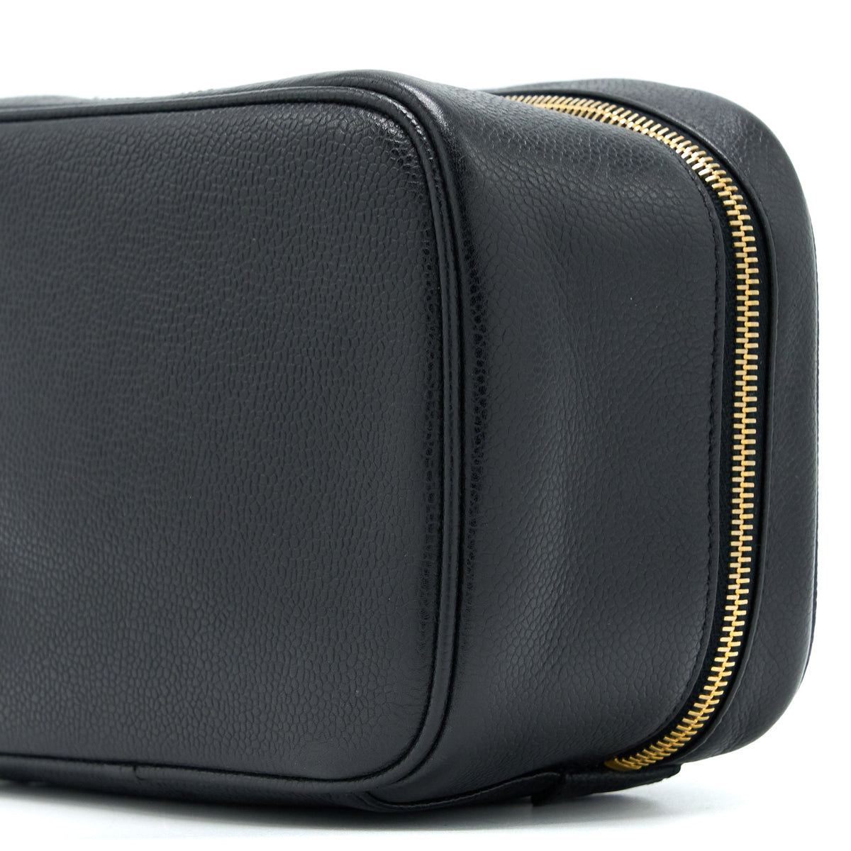 chanel-vintage-vanity-case-caviar-black-with-ghw