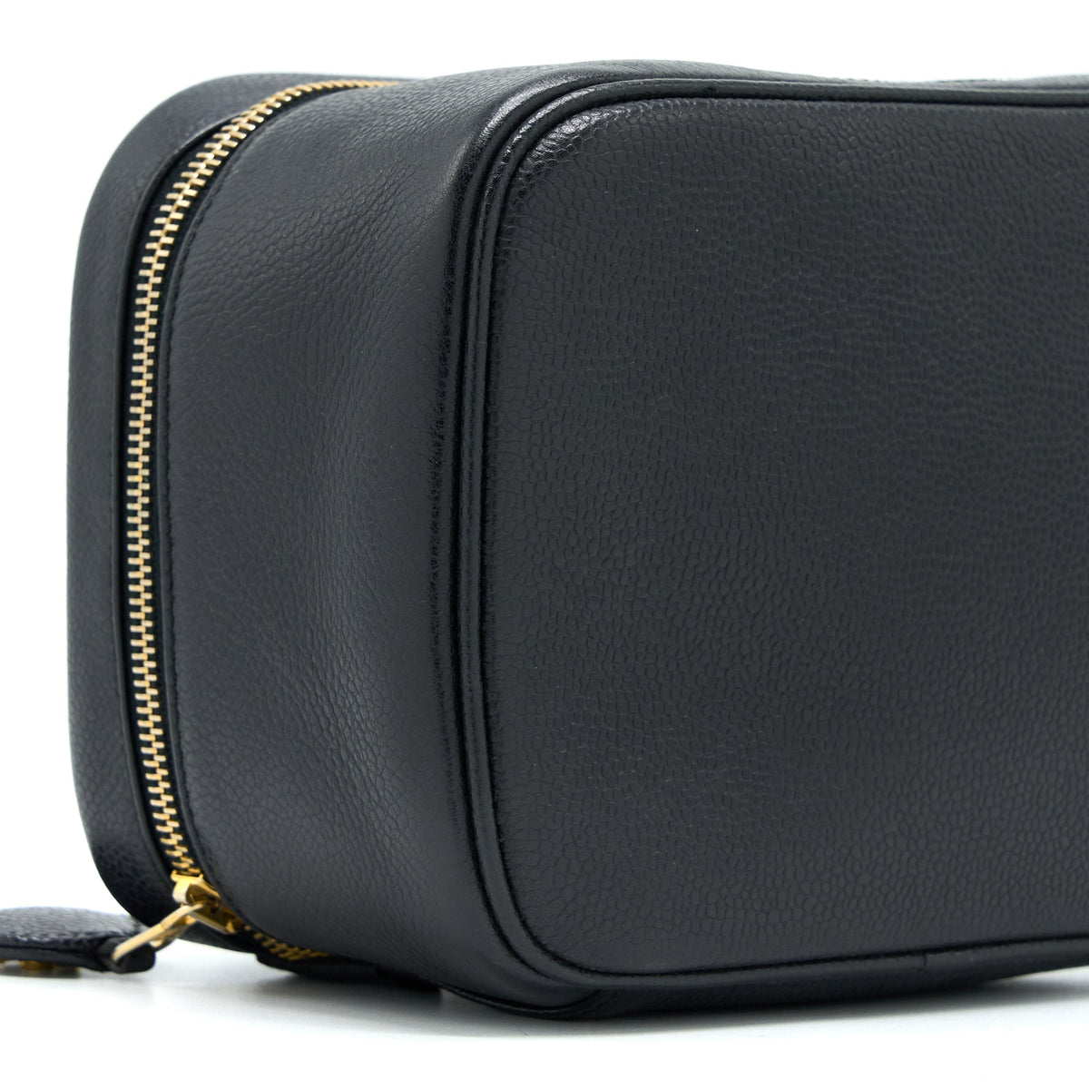 chanel-vintage-vanity-case-caviar-black-with-ghw