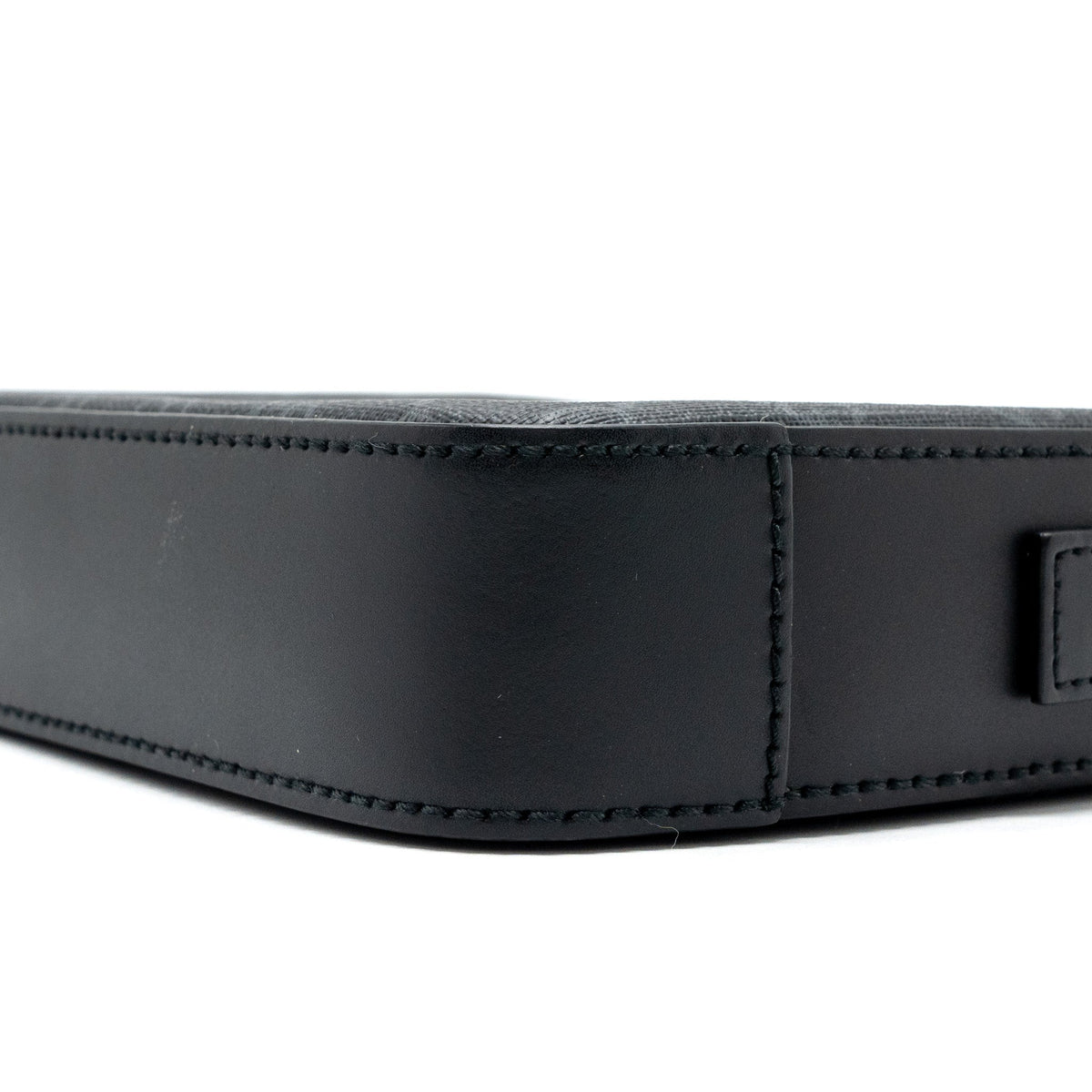 gucci-clutch-gg-supreme-canvas-black-shw