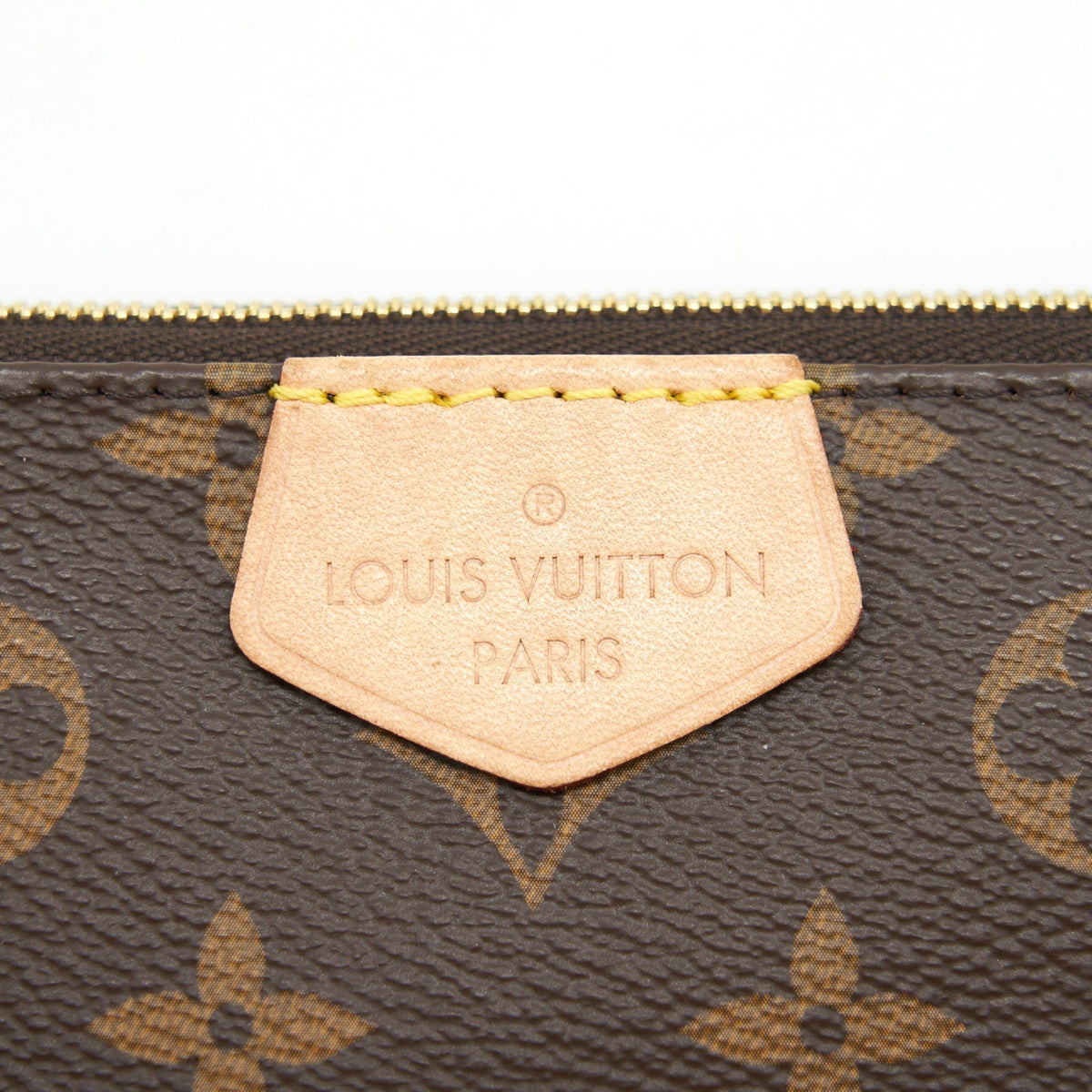 louis-vuitton-multi-pochette-accessories-khaki