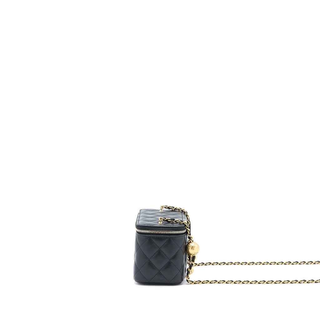 chanel-pear-crush-long-vanity-with-chain-lambskin-black-ghw-microchip
