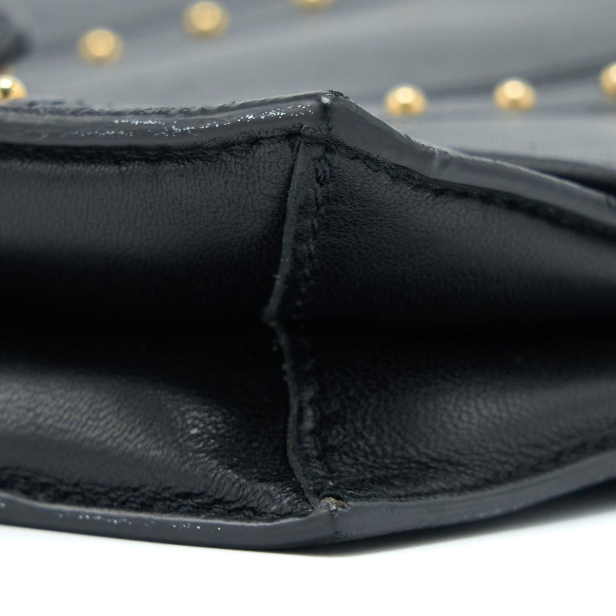valentino-rockstud-flap-bag-lambskin-black-ghw