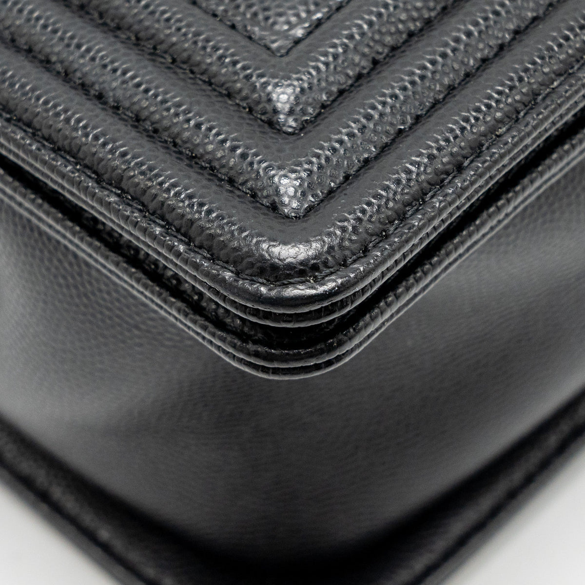 chanel-medium-boy-bag-caviar-black-shw-microchip-copy