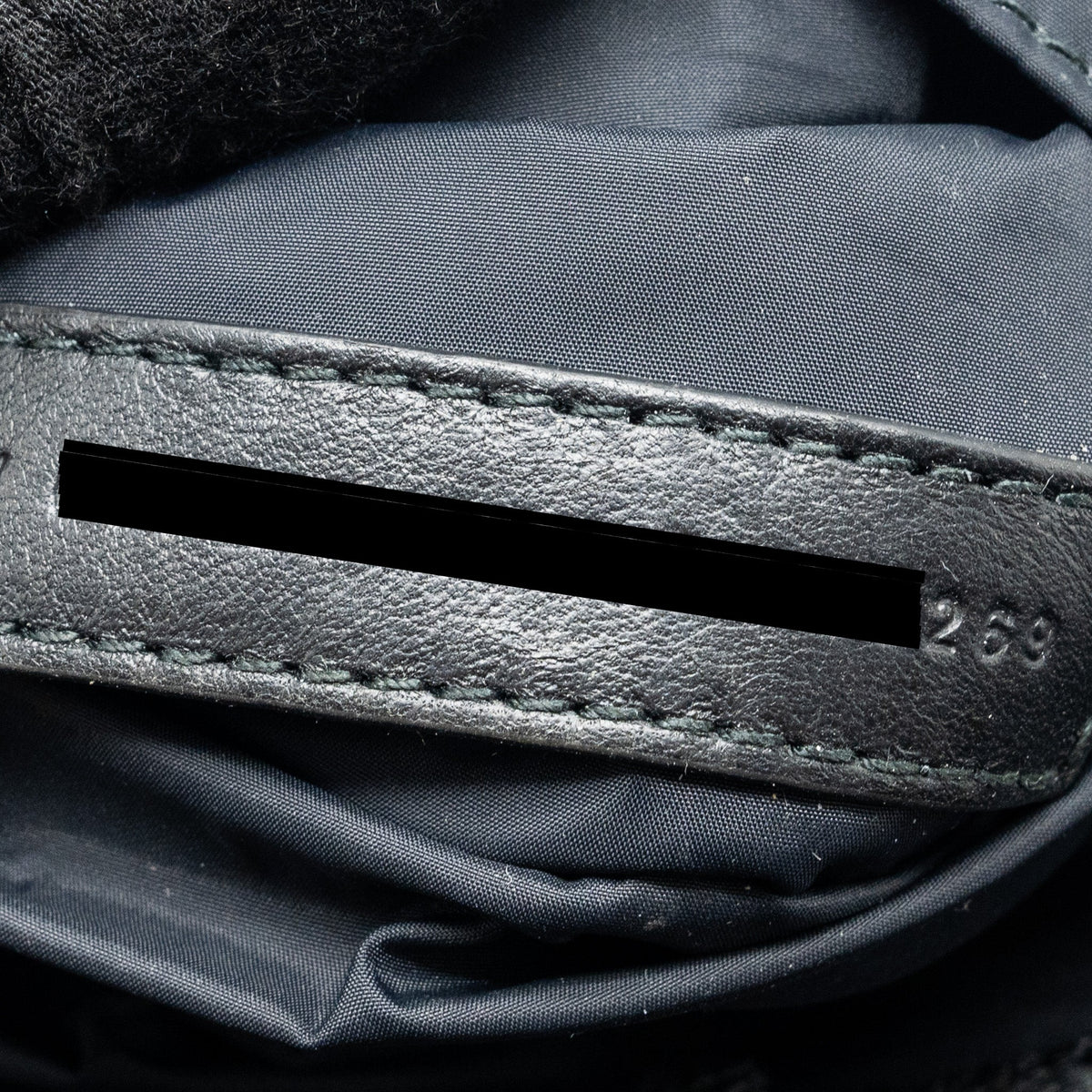 balenciaga-army-messenger-bag-black-recycled-nylon-black