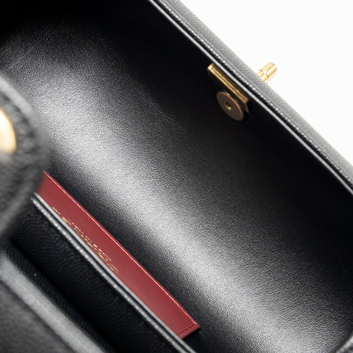 chanel-black-11