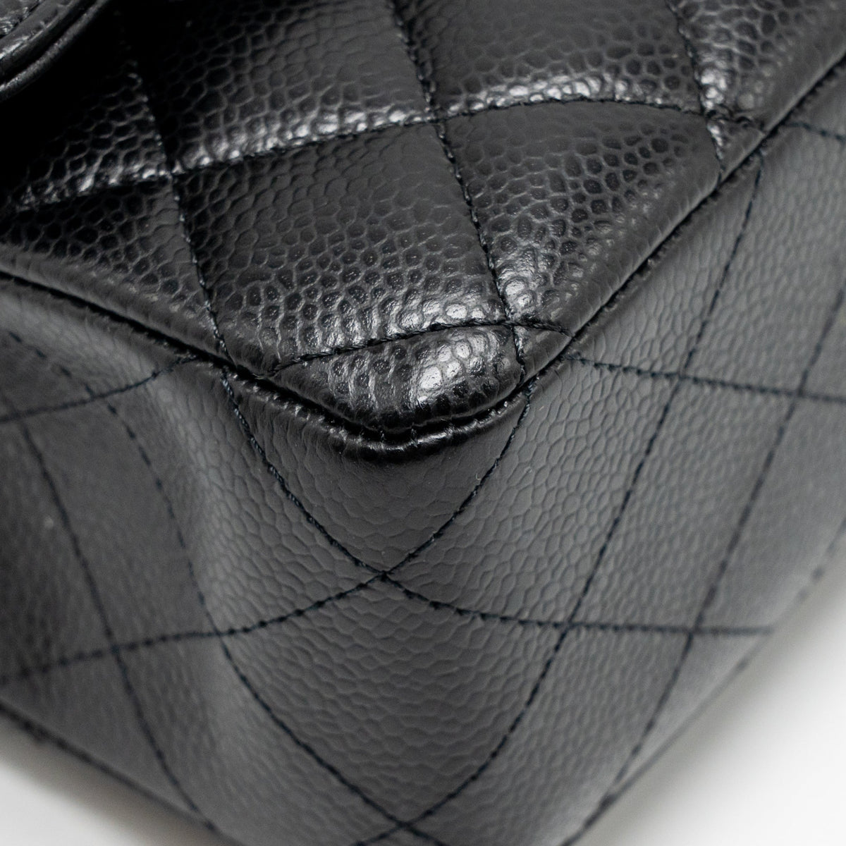 chanel-medium-classic-double-flap-bag-caviar-black-ghw-microchip-11