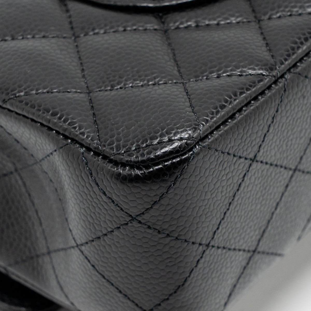 chanel-medium-classic-double-flap-bag-caviar-black-ghw-microchip-11