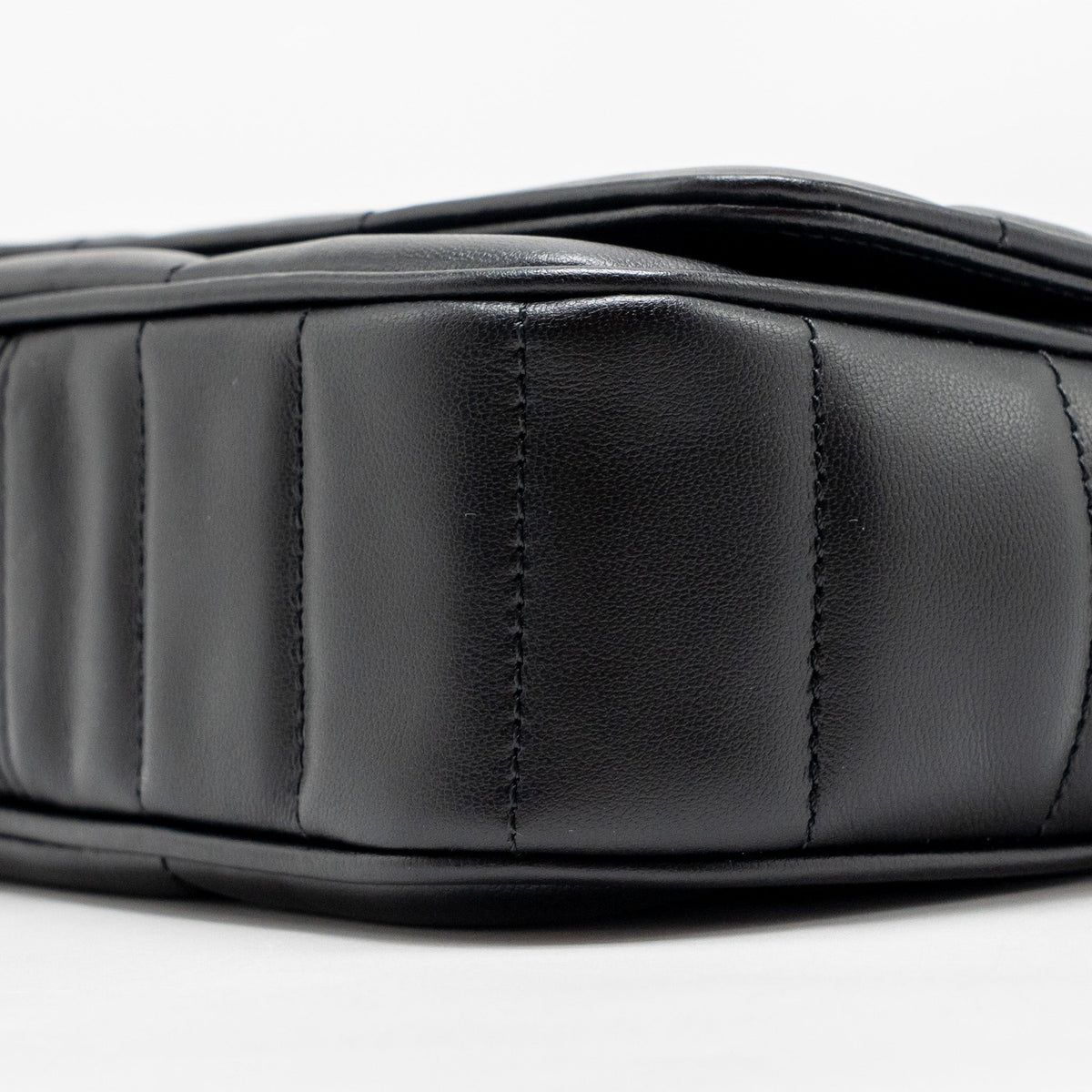 celine-matelasse-mini-chain-shoulder-bag-calfskin-black-ghw