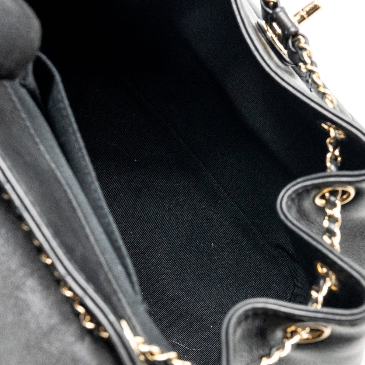 chanel-large-duma-backpack-calfskin-black-lghw-microchip