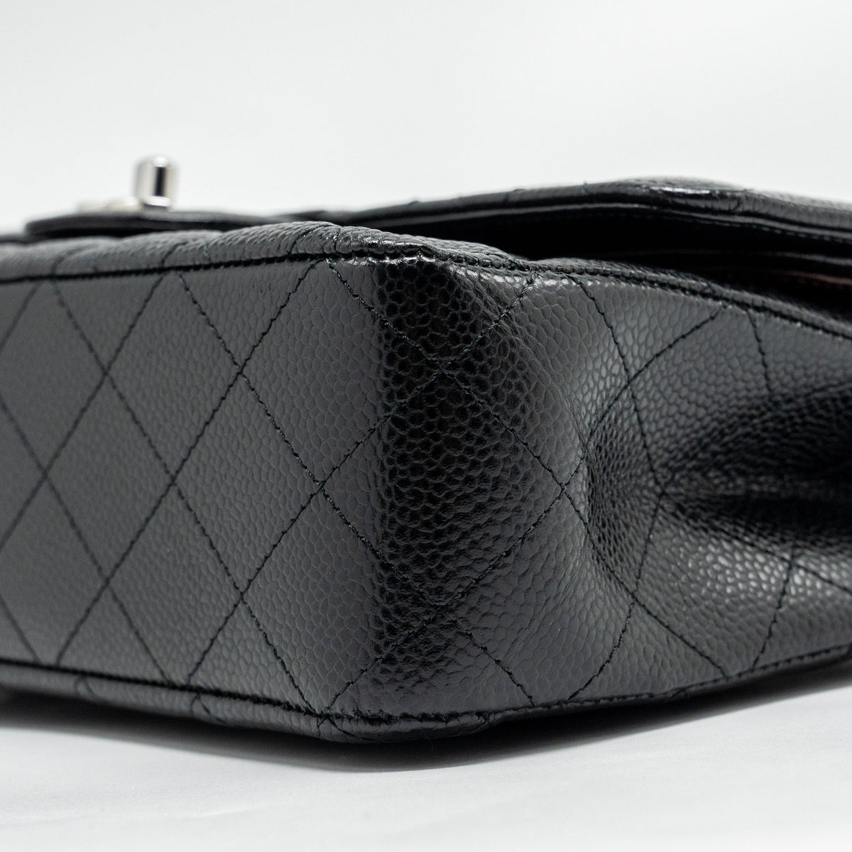 chanel-medium-classic-double-flap-bag-caviar-black-shw-microchip-3