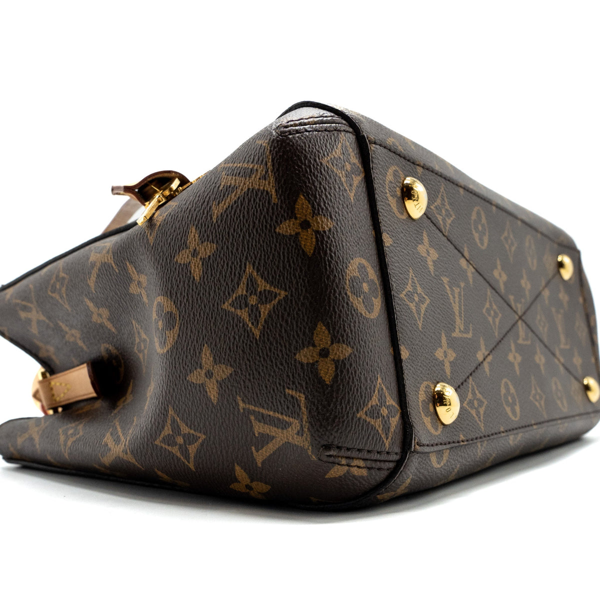 louis-vuitton-montaigne-mm-monogram-canvas-ghw-2