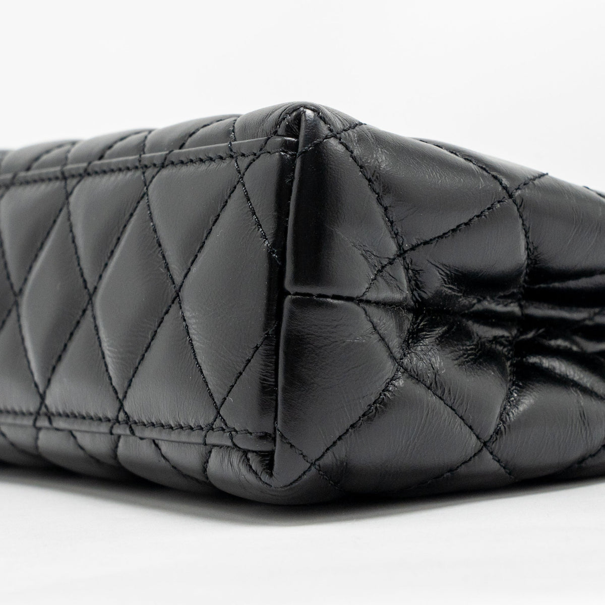 chanel-mini-kelly-black