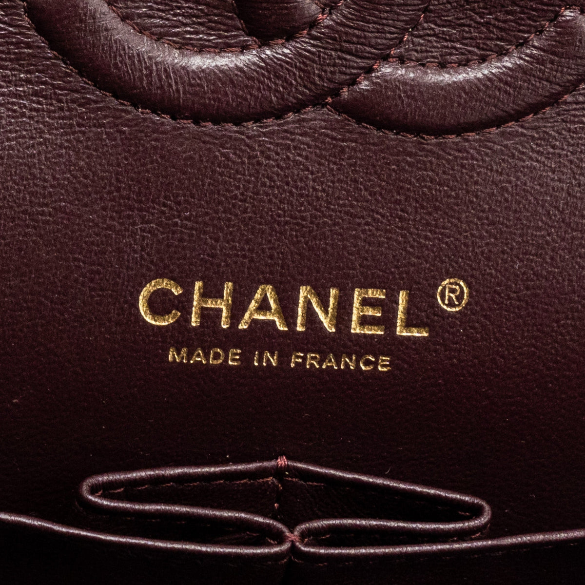 chanel-medium-classic-double-flap-bag-lambskin-chevron-black-lghw-copy