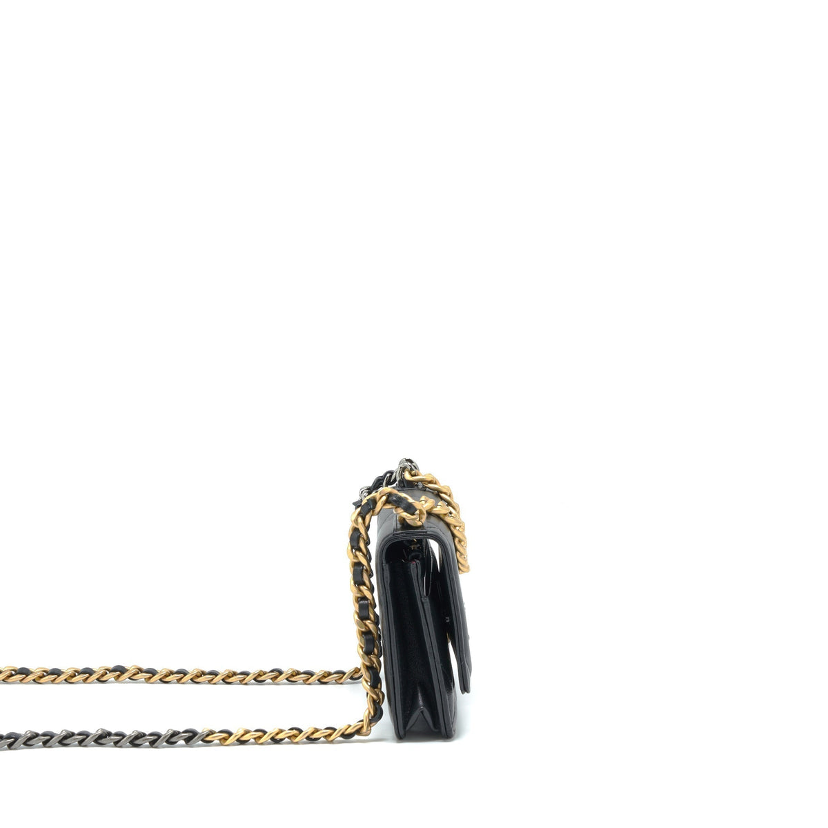 chanel-19-wallet-on-chain-lambskin-black-with-multicolour-hardware-microchip