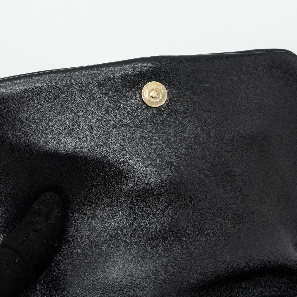 prada-pattina-in-pelle-nappa-patch-black-ghw