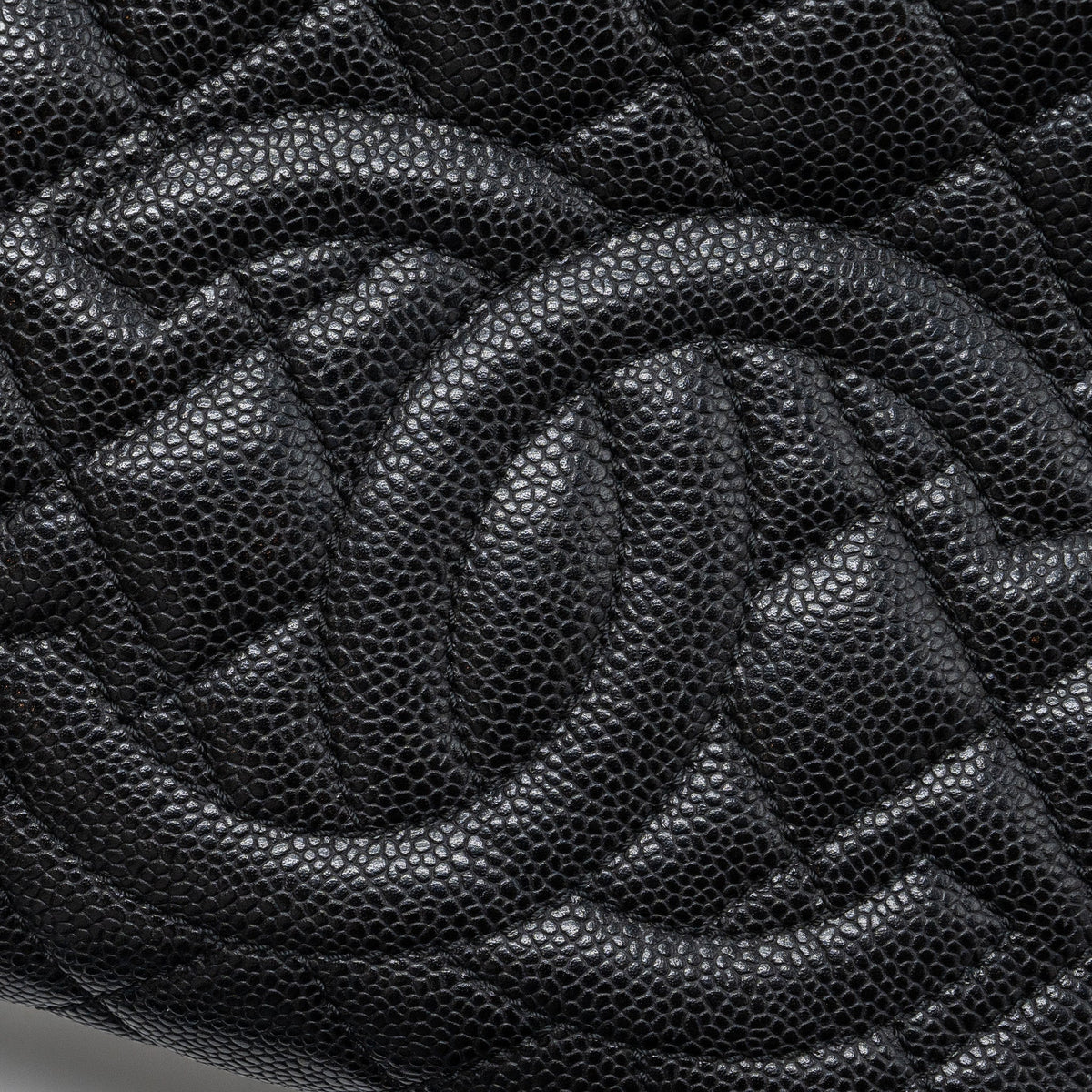 chanel-grand-shopping-tote-bag-pm-caviar-black-ghw