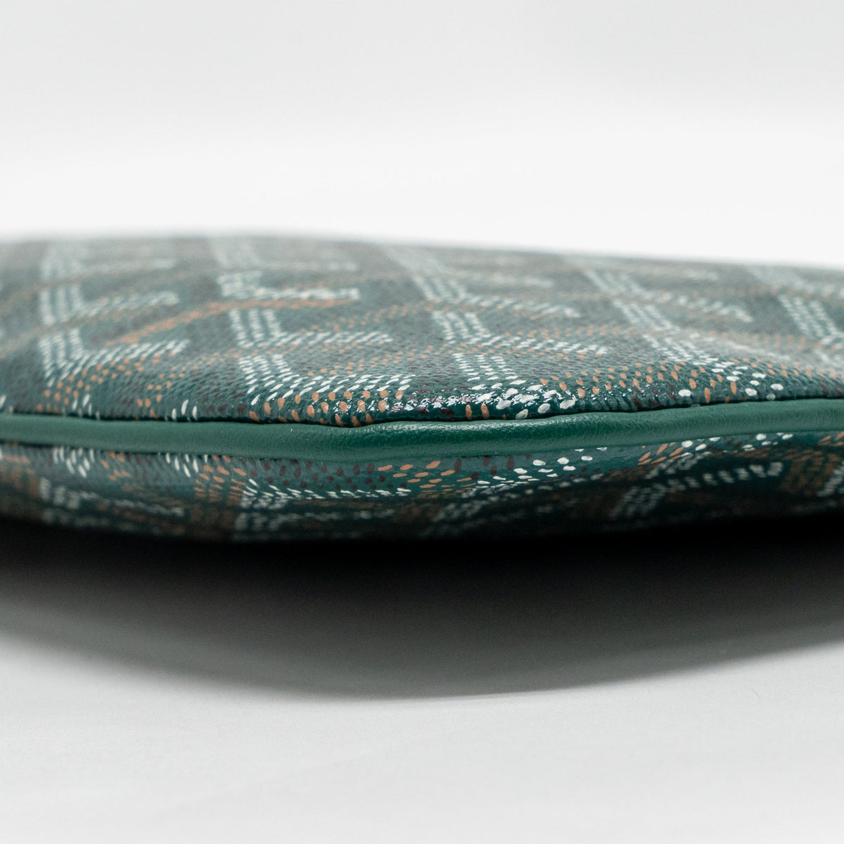 goyard-senat-mm-pouch-goyardine-canvas-green-shw