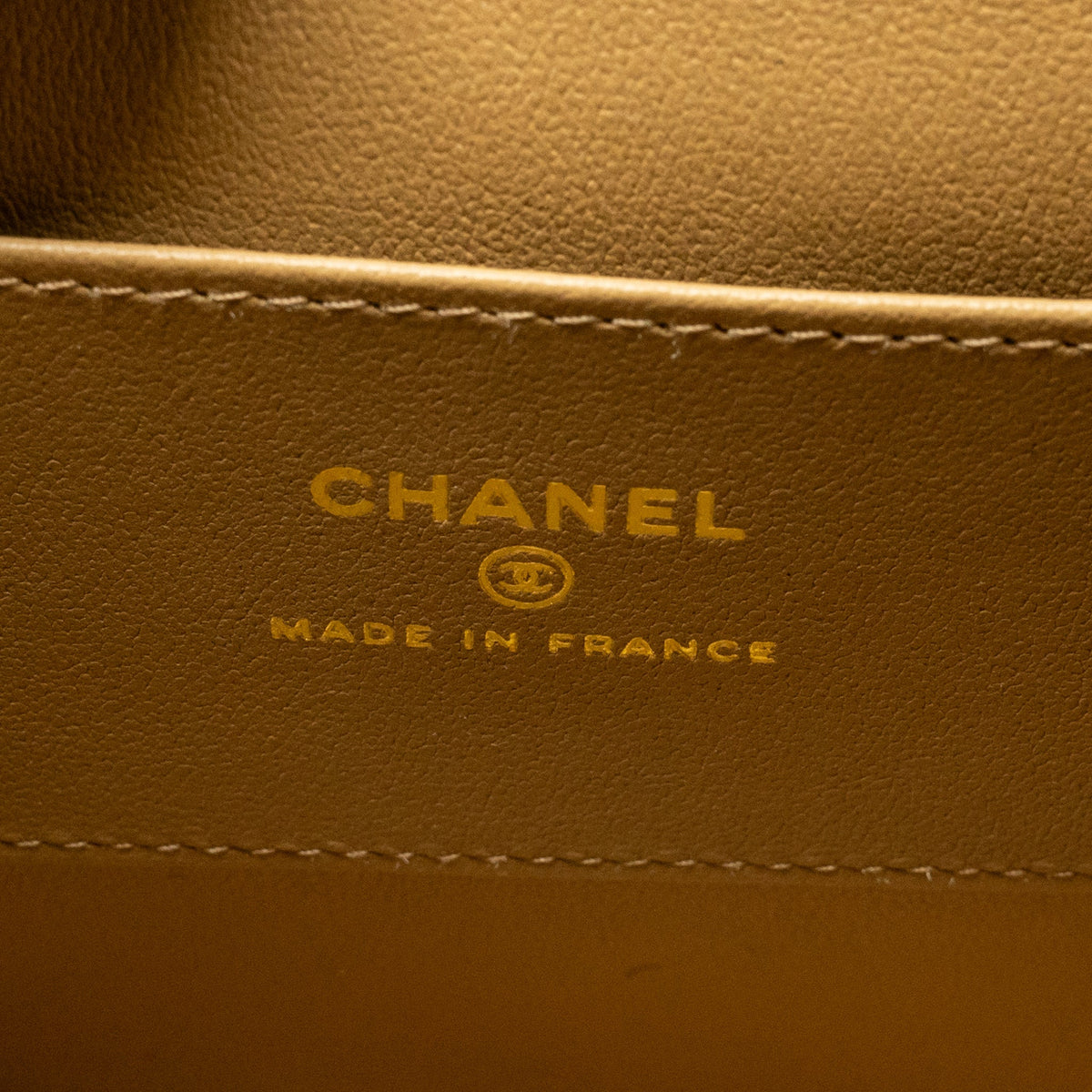 chanel-25a-suede-patchwork-mini-crossbody-bag-lambskin-brown-black-ghw-microchip-copy-1