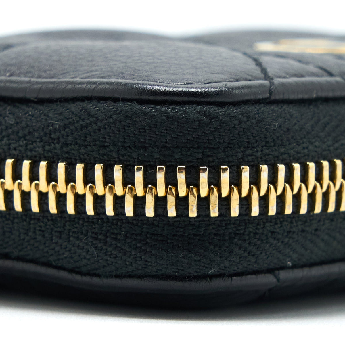 dior-caro-detachable-card-holder-cannage-supple-calfskin-black-ghw