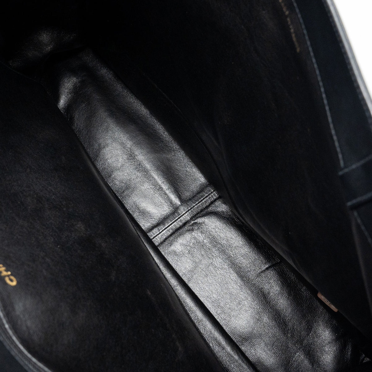 chanel-vintage-tote-bag-calfskin-black-ghw