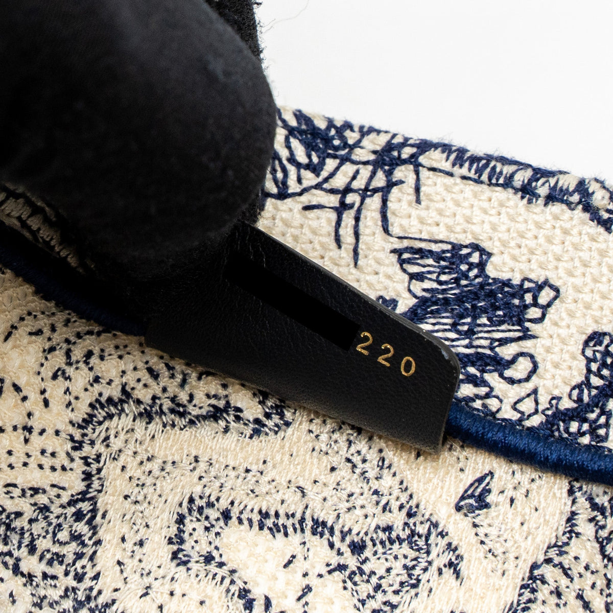 dior-medium-book-tote-blue-toile-de-jouy-embroidery-1