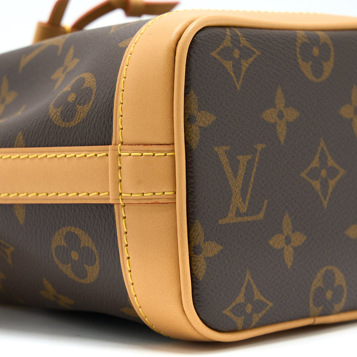 louis-vuitton-nano-noe-monogram-canvas-ghw-new-version-4