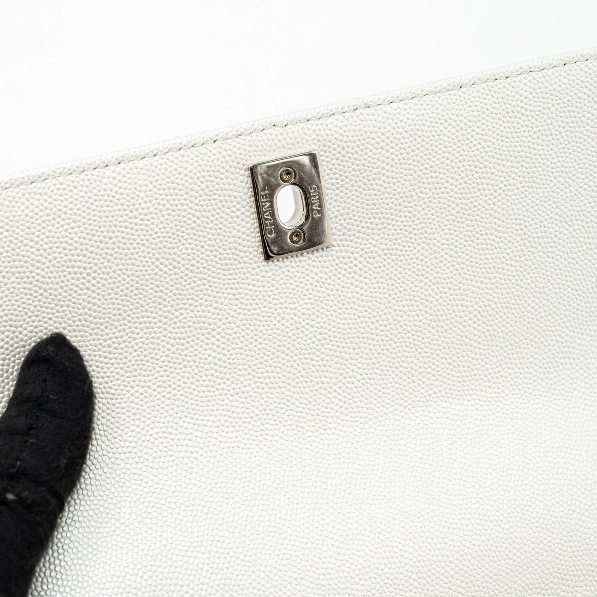 chanel-chevron-small-coco-handle-caviar-iridescent-white-shw