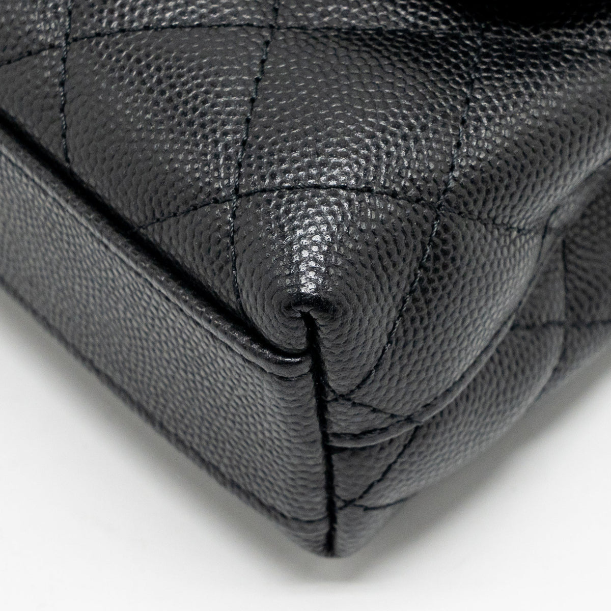 chanel-coco-handle-clutch-with-chain-caviar-black-lghw-microchip-copy