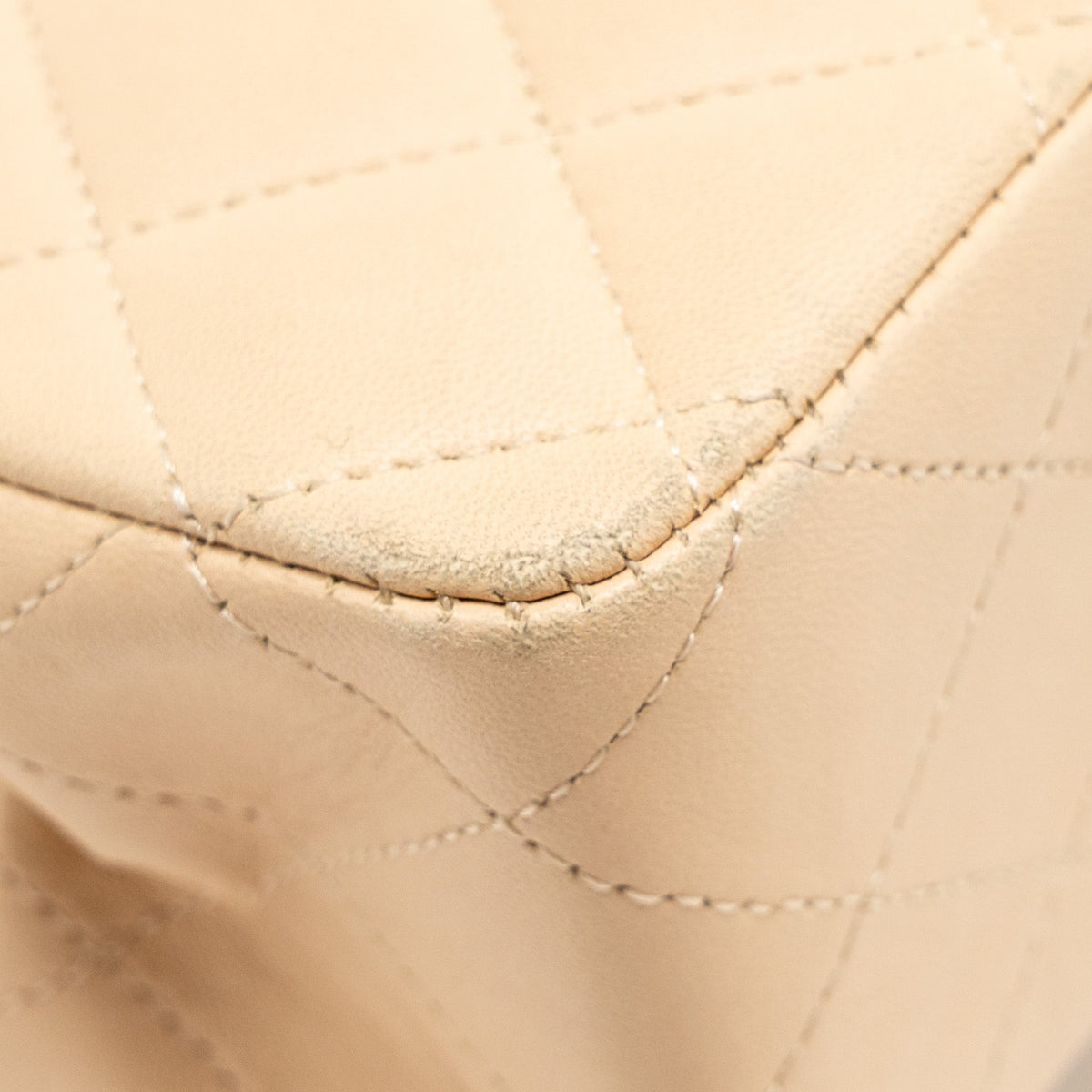 chanel-medium-double-flap-bag-lambskin-beige-ghw