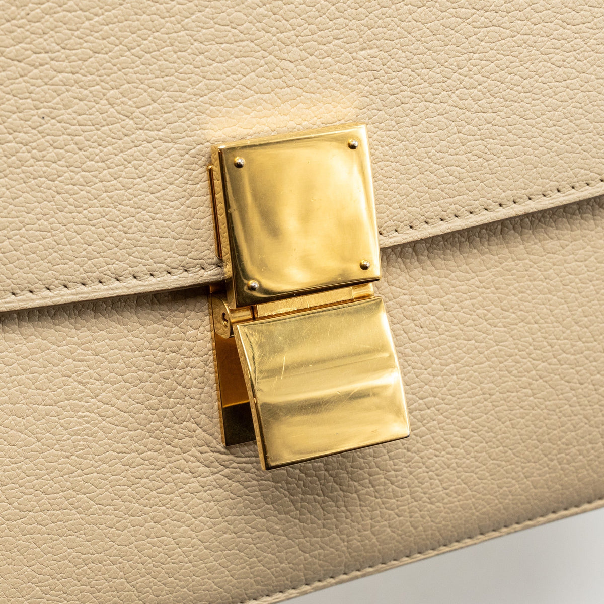 celine-medium-classic-box-bag-goatskin-beige-ghw-1