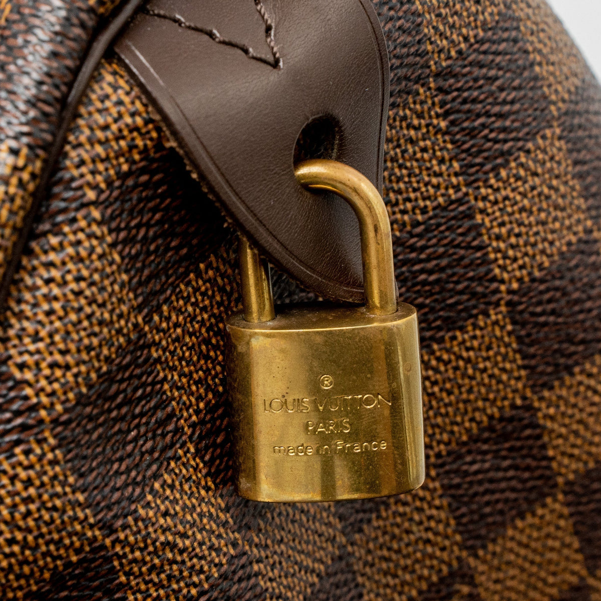 louis-vuitton-speedy-30-damier-ebene-canvas-ghw