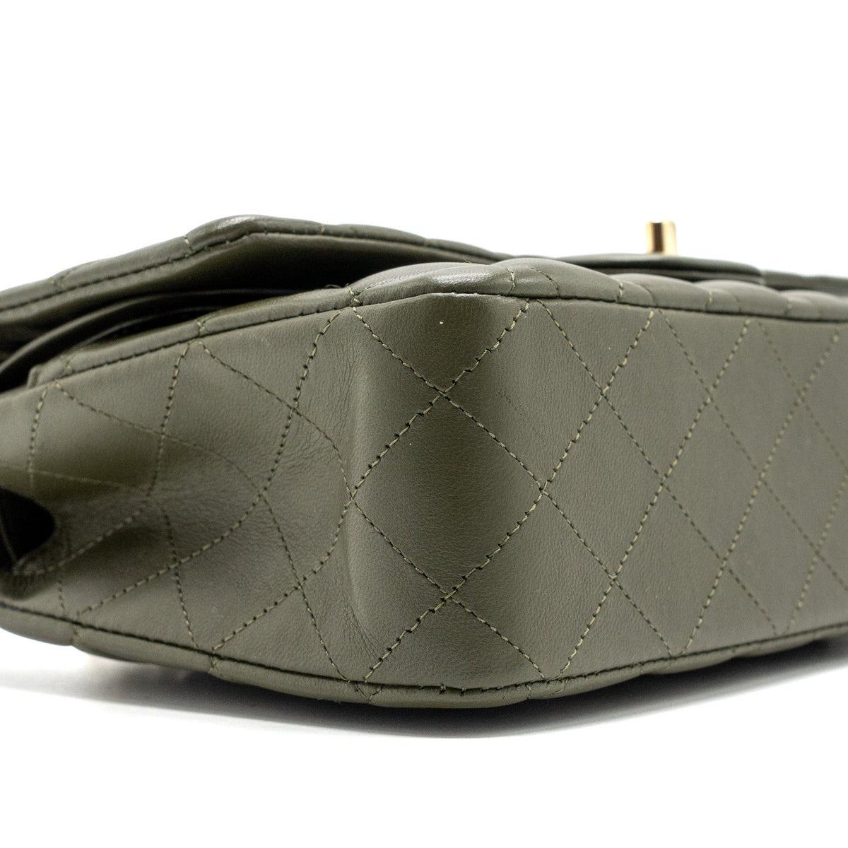 chanel-22k-medium-classic-double-flap-bag-lambskin-olive-green-lghwmicrochip