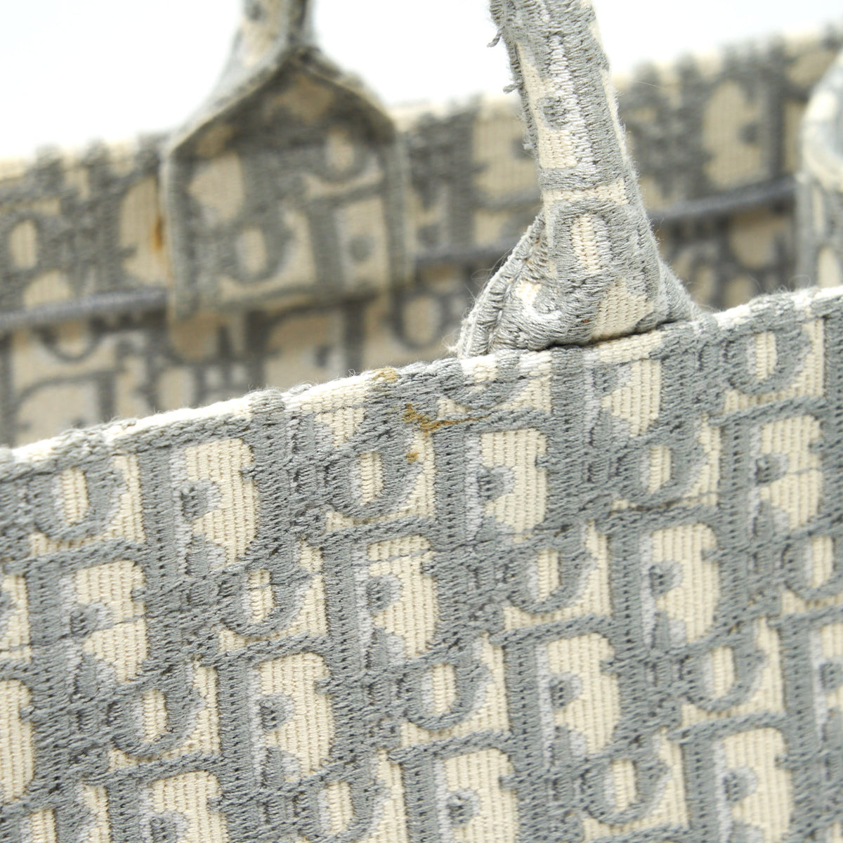 dior-large-dior-book-tote-grey-oblique-embroidery