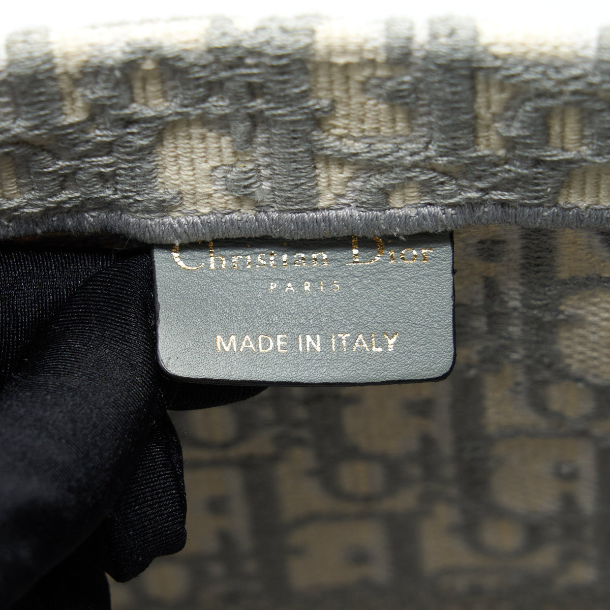 dior-large-dior-book-tote-grey-oblique-embroidery