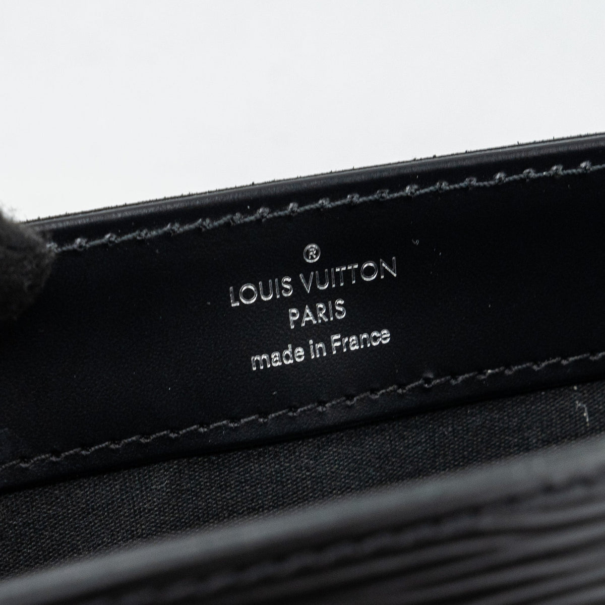 louis-vuitton-bagatelle-pm-epi-leather-black-shw