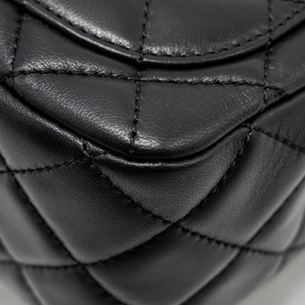 chanel-pearl-crush-mini-square-flap-bag-lambskin-black-ghw-microchip-8