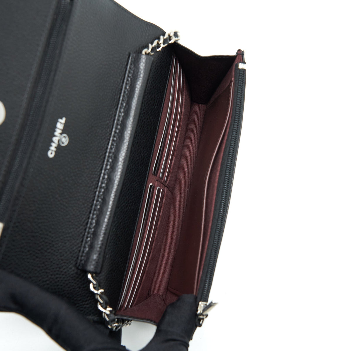 chanel-classic-wallet-on-chain-caviar-black-shw-microchip-4