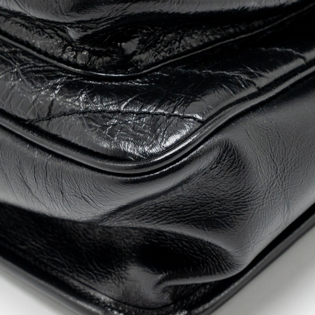 saint-laurent-ysl-medium-niki-chain-bag-vintage-calfskin-ghw