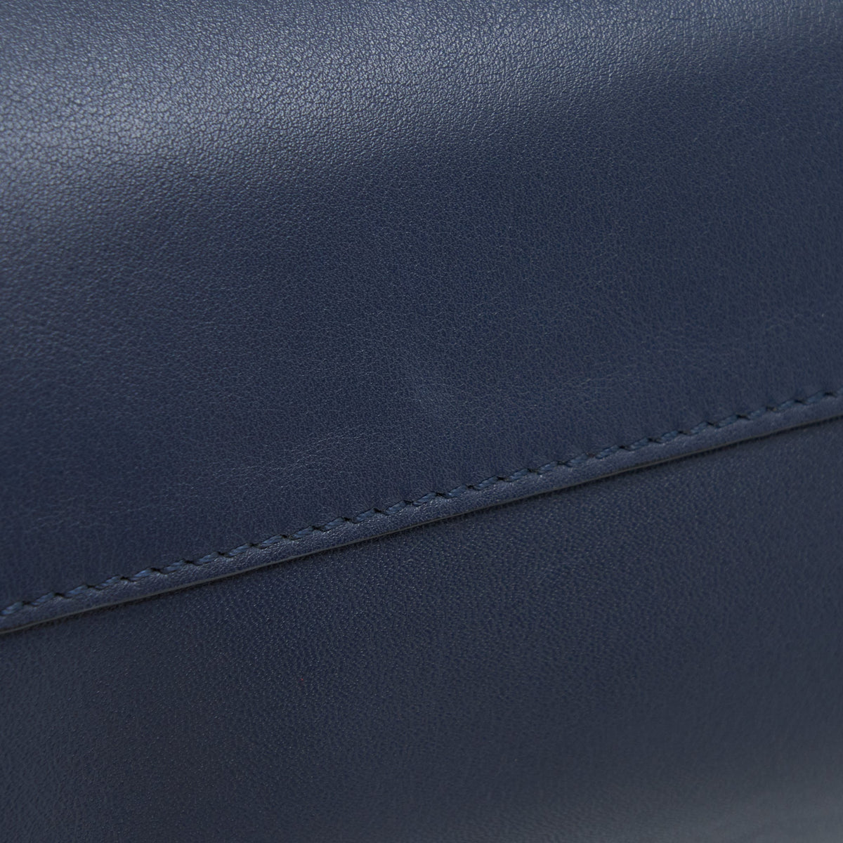 loewe-flamenco-clutch-crossbody-bag-lambskin-navy